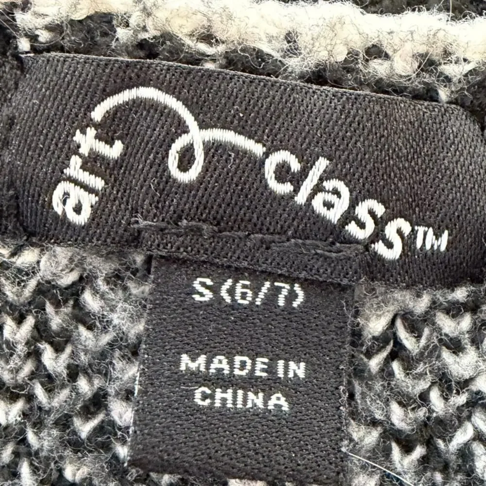 Art Class Girls' Black & White Argyle Cropped Cardigan